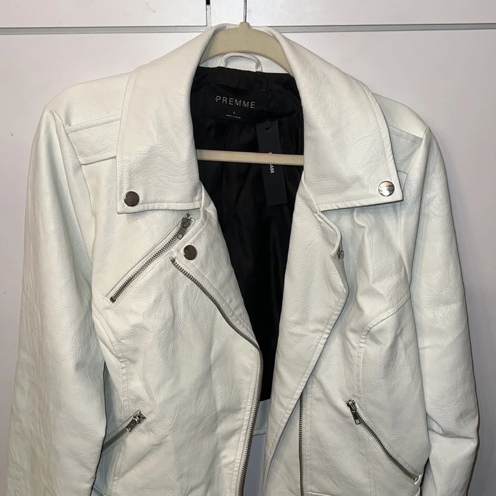 Premme White Faux Leather jacket - Picture 2 of 8